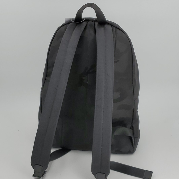 🆕️ MICHAEL KORS Camouflage Kent Backpack - Picture 4 of 6